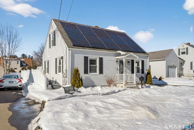 122 Shawmut Avenue, North Haven, CT 06473