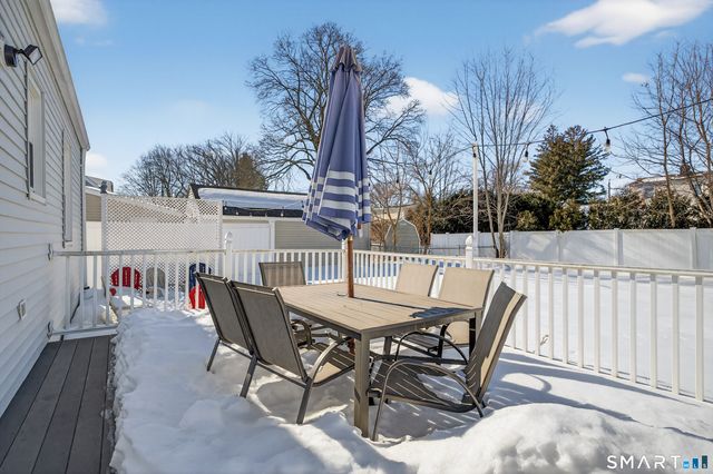 122 Shawmut Avenue, North Haven, CT 06473