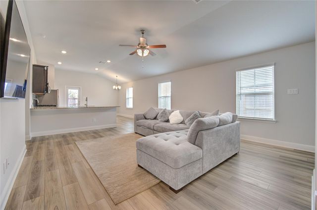 412 Sunray Lake Lane, Katy, TX 77493