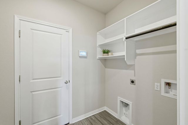 112 Prairie Song LN, Liberty Hill, TX 78642