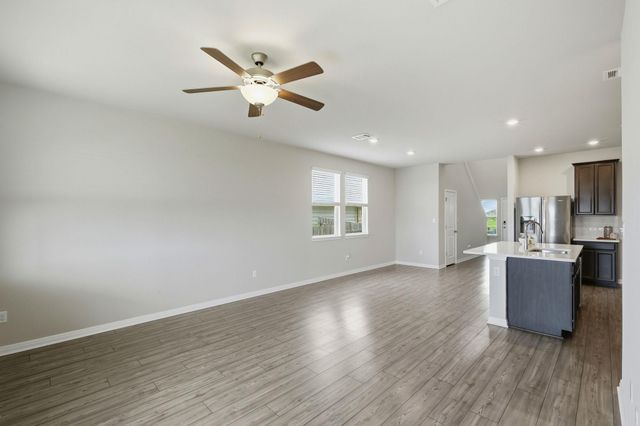 112 Prairie Song LN, Liberty Hill, TX 78642