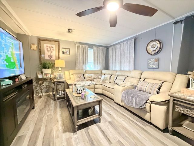 5050 DAMSEN CIRCLE, New Port Richey, FL 34653