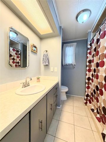 5050 DAMSEN CIRCLE, New Port Richey, FL 34653