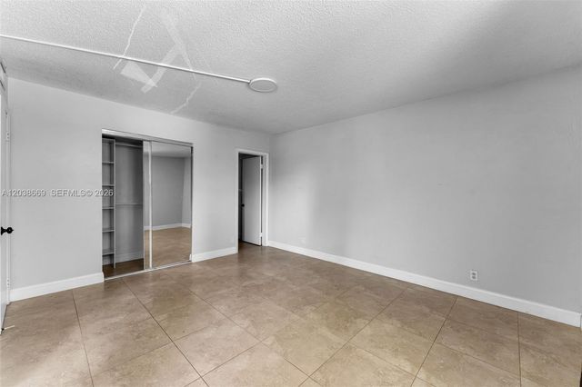 9001 SW 77th Ave C202, Miami, FL 33156