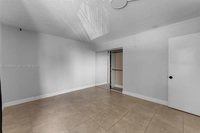 9001 SW 77th Ave C202, Miami, FL 33156