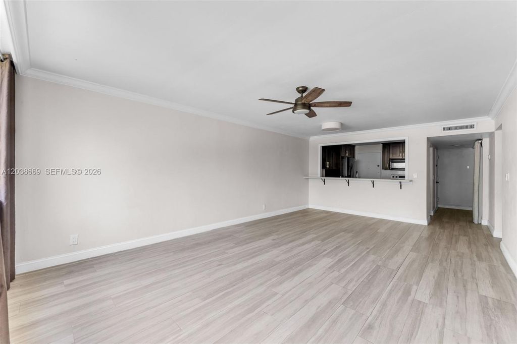 9001 SW 77th Ave C202, Miami, FL 33156