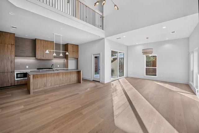 5445 Terry Street, Dallas, TX 75223