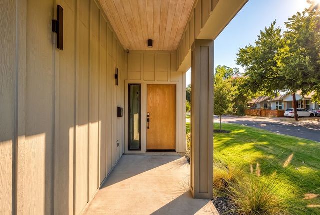 5445 Terry Street, Dallas, TX 75223