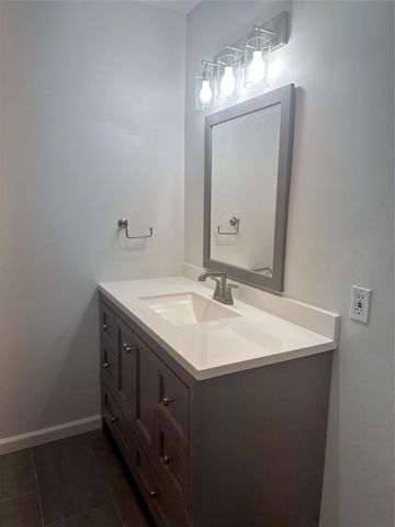 411 S Crescent Dr 104, Hollywood, FL 33021