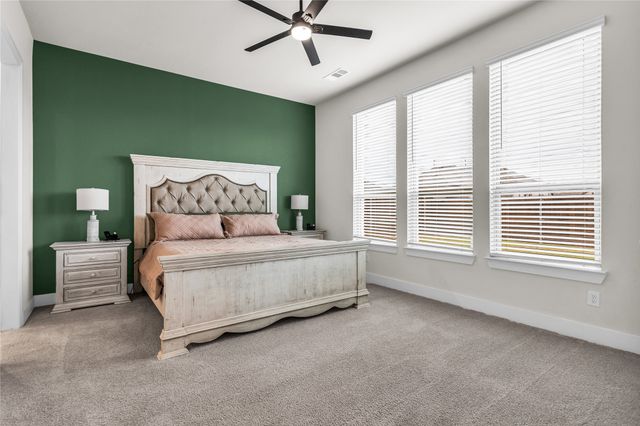 1723 Holly Oak Way, Fate, TX 75087