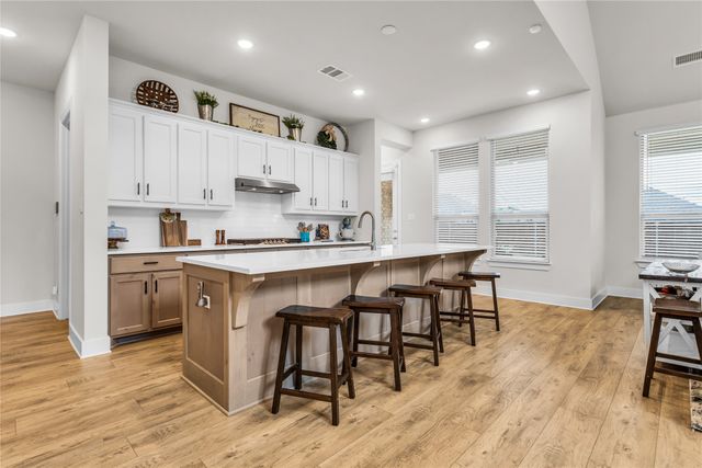 1723 Holly Oak Way, Fate, TX 75087