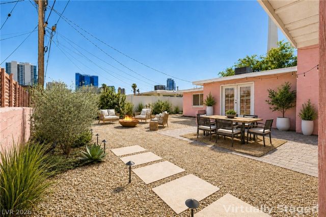 2105 Santa Paula Drive, Las Vegas, NV 89104