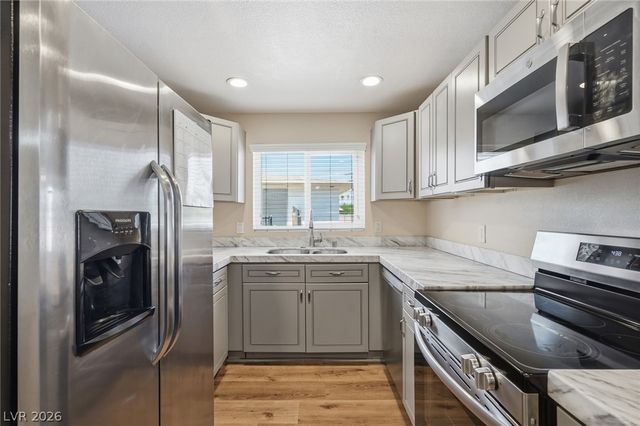 2105 Santa Paula Drive, Las Vegas, NV 89104