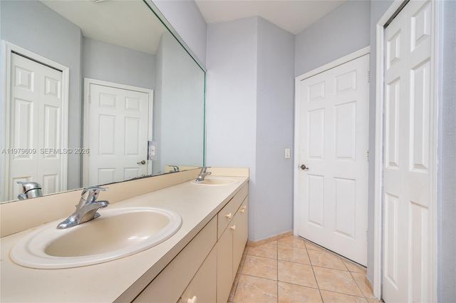 13861 SW 273rd Ter, Homestead, FL 33032