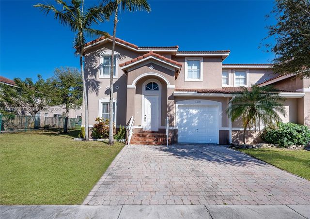 13861 SW 273rd Ter, Homestead, FL 33032