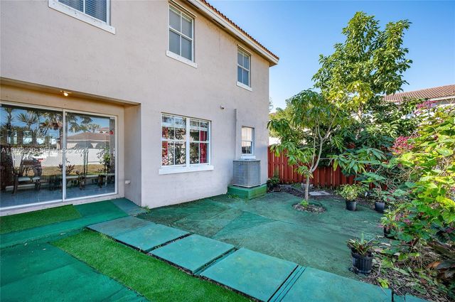 13861 SW 273rd Ter, Homestead, FL 33032