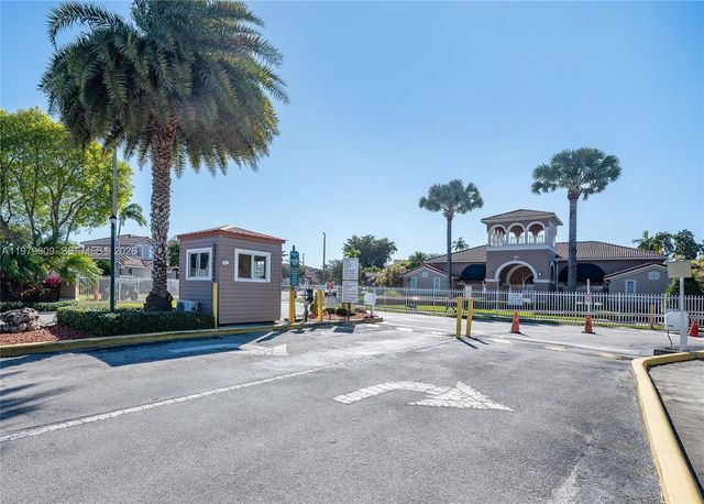 13861 SW 273rd Ter, Homestead, FL 33032