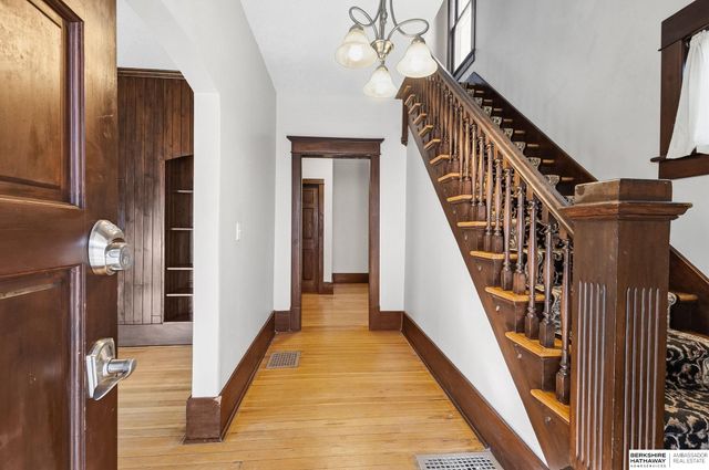 2621 N 44th Street, Lincoln, NE 68504