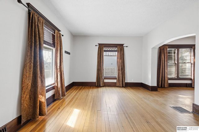 2621 N 44th Street, Lincoln, NE 68504