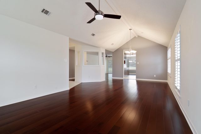 946 Shalimar Point Drive, Shalimar, FL 32579