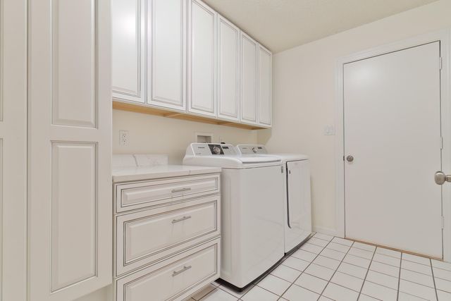 946 Shalimar Point Drive, Shalimar, FL 32579