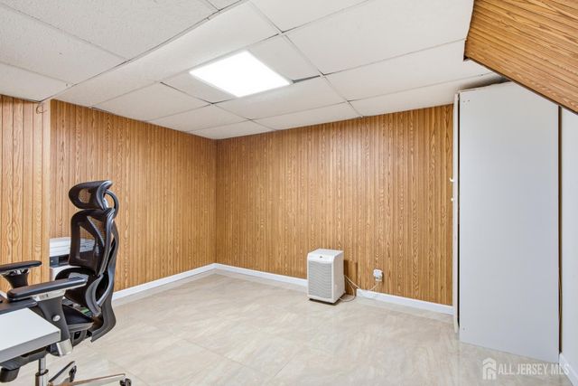 44 Lamar Avenue, Edison, NJ 08820