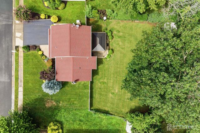 44 Lamar Avenue, Edison, NJ 08820