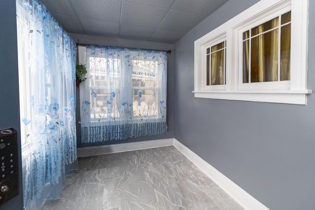 3430 Humboldt Avenue N, Minneapolis, MN 55412