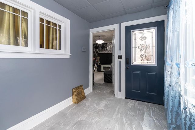 3430 Humboldt Avenue N, Minneapolis, MN 55412