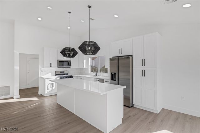 2521 Big Timber Drive, Las Vegas, NV 89134