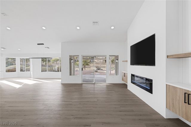 2521 Big Timber Drive, Las Vegas, NV 89134