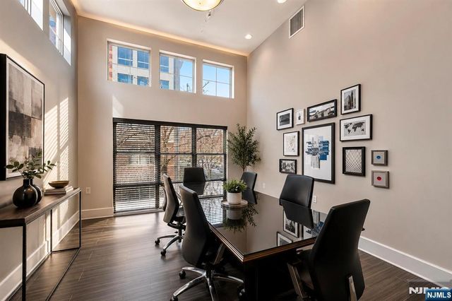 26 Ave At Port Imperial 424, West New York, NJ 07093