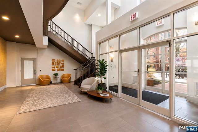 26 Ave At Port Imperial 424, West New York, NJ 07093