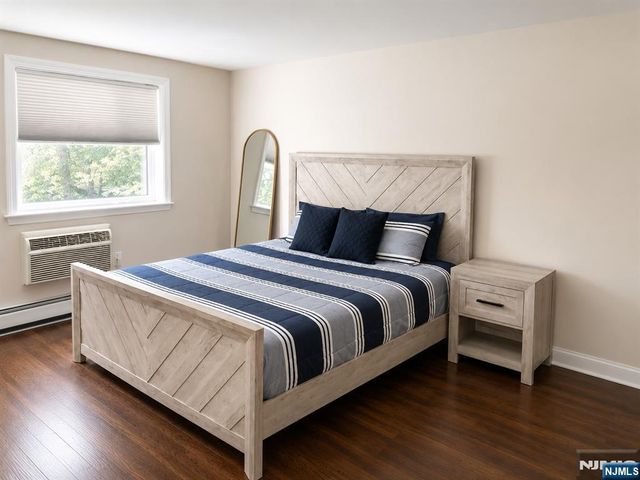 605 Grove L13, Clifton, NJ 07013