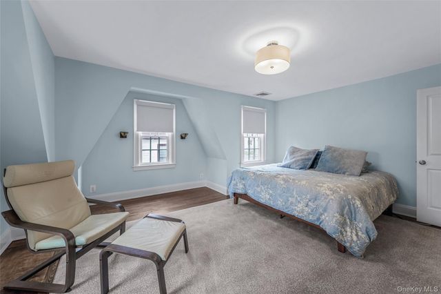 340 Manor Road, Douglaston, NY 11363