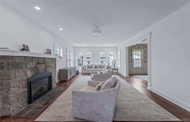 340 Manor Road, Douglaston, NY 11363