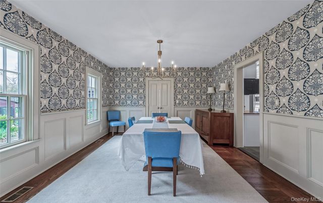 340 Manor Road, Douglaston, NY 11363