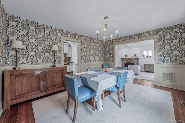 340 Manor Road, Douglaston, NY 11363