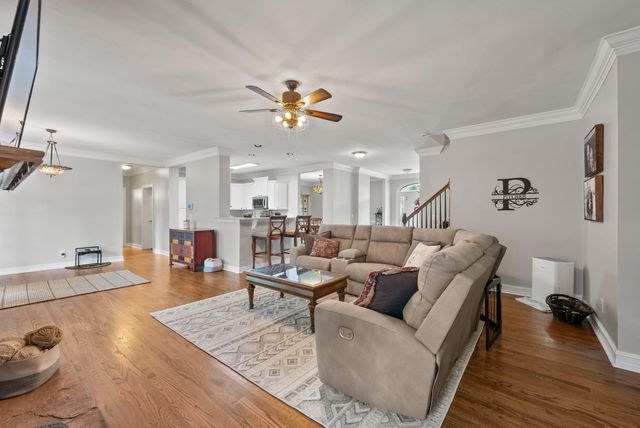 371 Broadleaf Drive, Summerville, SC 29486