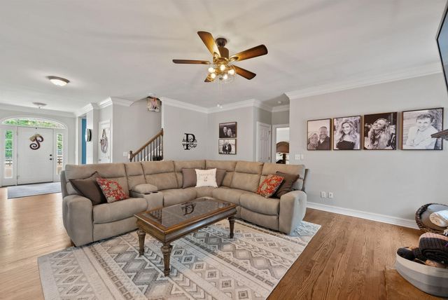 371 Broadleaf Drive, Summerville, SC 29486