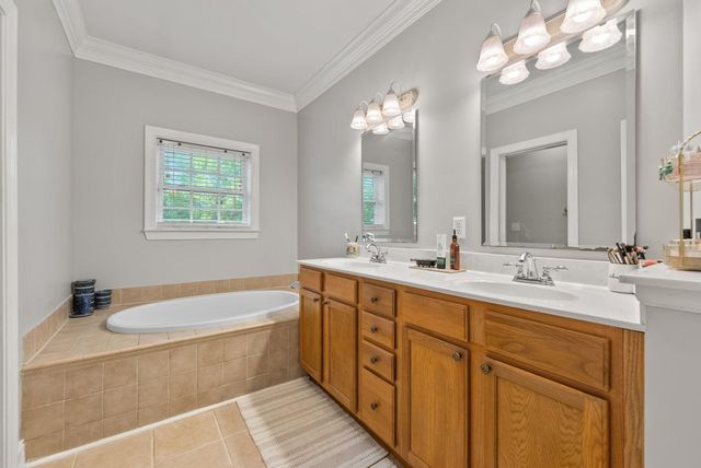 371 Broadleaf Drive, Summerville, SC 29486