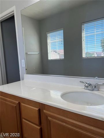 7320 Camden Pine Avenue, Las Vegas, NV 89129