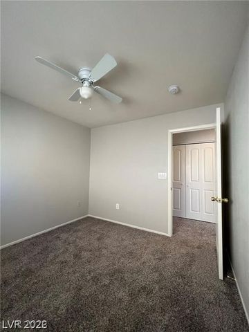 7320 Camden Pine Avenue, Las Vegas, NV 89129