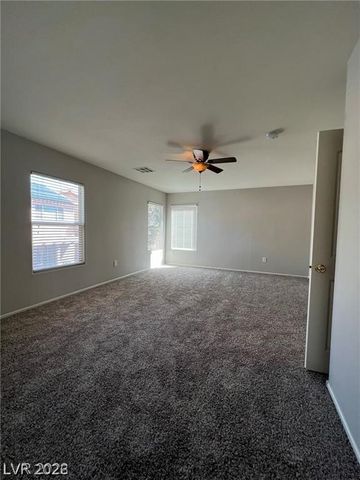 7320 Camden Pine Avenue, Las Vegas, NV 89129