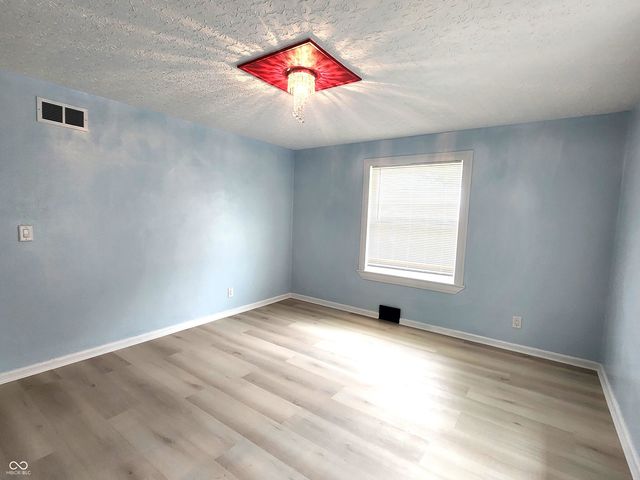 4024 Nichol Avenue, Anderson, IN 46011