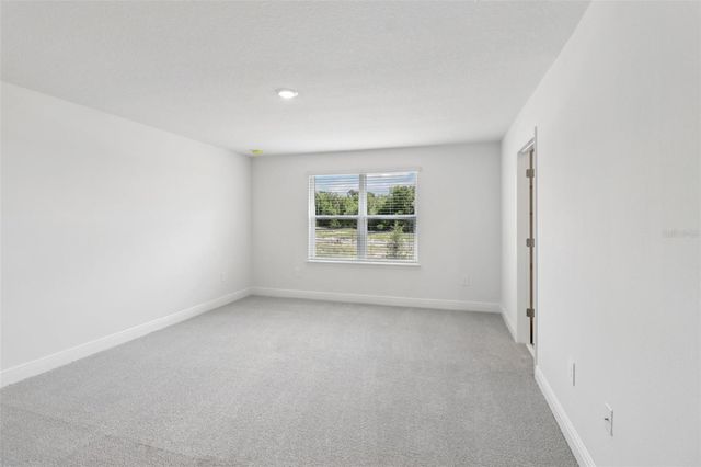 807 SUNSHOWER DRIVE, Lady Lake, FL 32159
