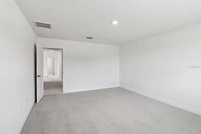 807 SUNSHOWER DRIVE, Lady Lake, FL 32159