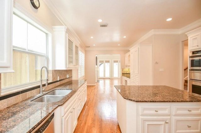7626 E Jordan Cove, Houston, TX 77055
