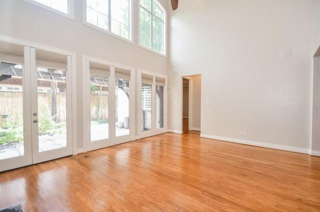 7626 E Jordan Cove, Houston, TX 77055