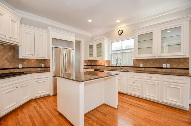 7626 E Jordan Cove, Houston, TX 77055